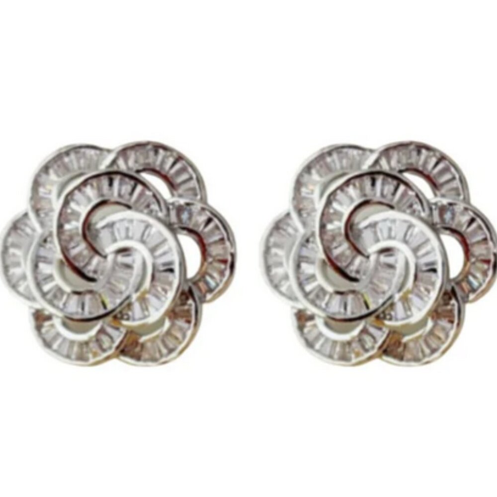 Stunning Silver CZ Baguette Flower Bloom Statement Studs Earrings NEW